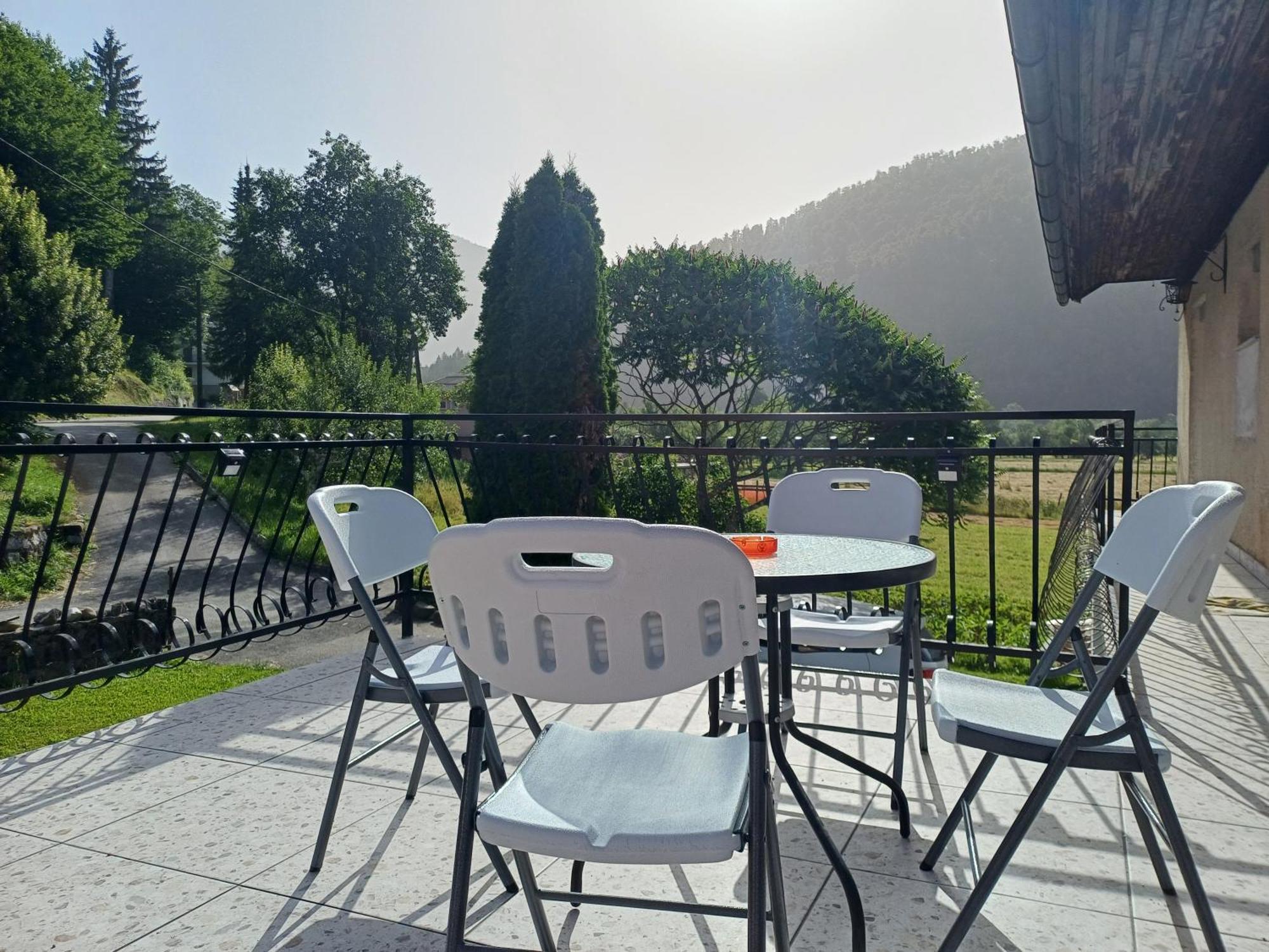 Apartma Ginga Osilnica Εξωτερικό φωτογραφία